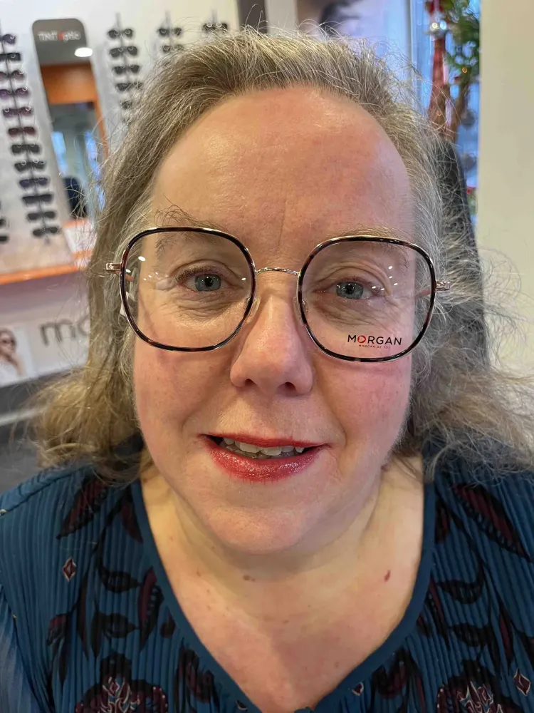 Opticiennes sur la commune de Tinténiac, dans le département de l'Ille-et Vilaine (26webp