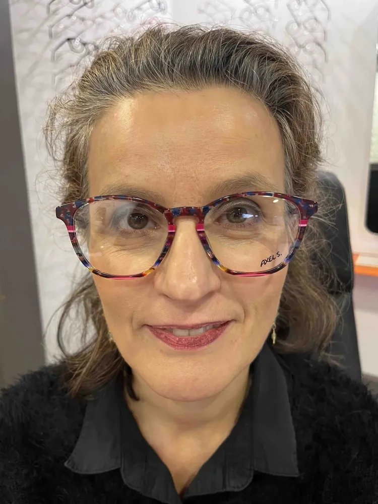 Opticiennes sur la commune de Tinténiac, dans le département de l'Ille-et Vilaine (32webp