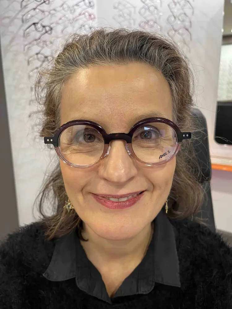 Opticiennes sur la commune de Tinténiac, dans le département de l'Ille-et Vilaine (34webp